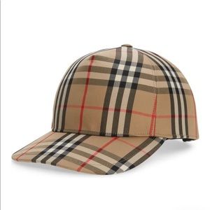Burberry baseball cap M